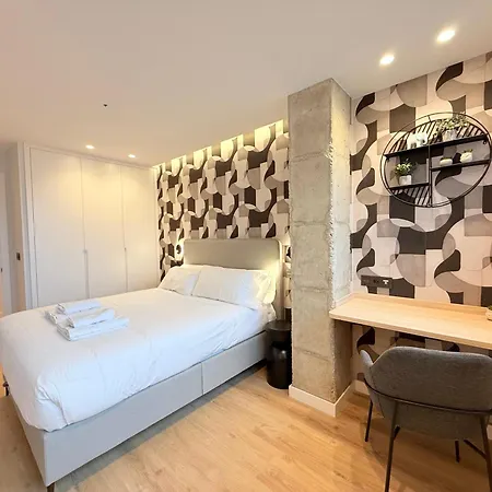 Plaza Espana 아파트 *