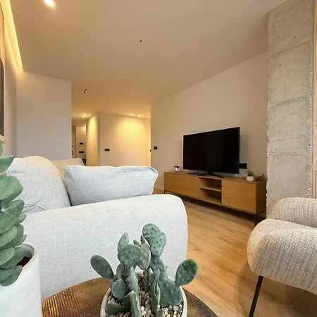 Plaza Espana 아파트 *